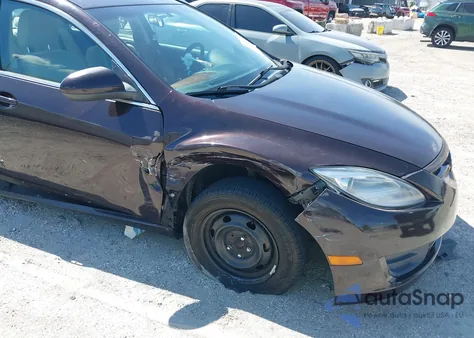 2010 Mazda Mazda6 I Sport z USA, uszkodzony, nr VIN 1YVHZ8BH4A5M04928